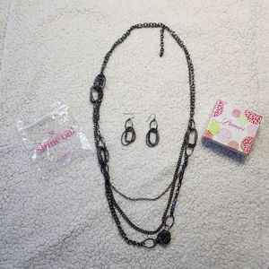 Premier Designs Urbanite - Hematite Multi Strand Necklace and Earrings BoxR